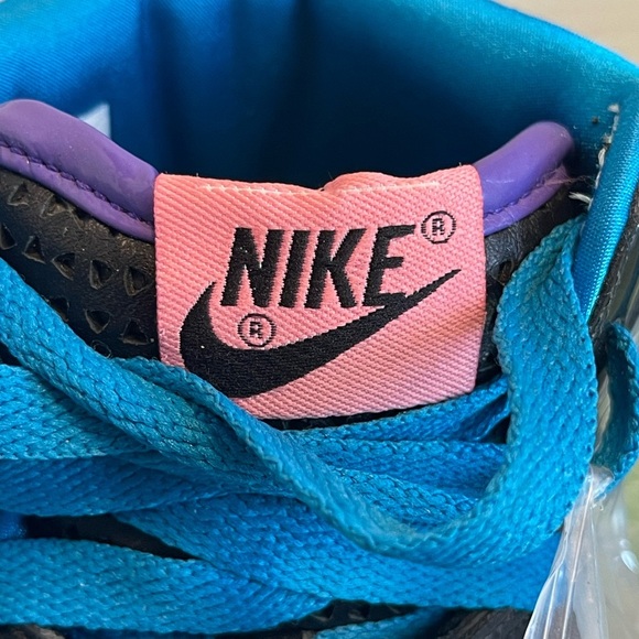 Nike women’s terminator premium high cut sneakers- new without box 24cm rare - Picture 10 of 11